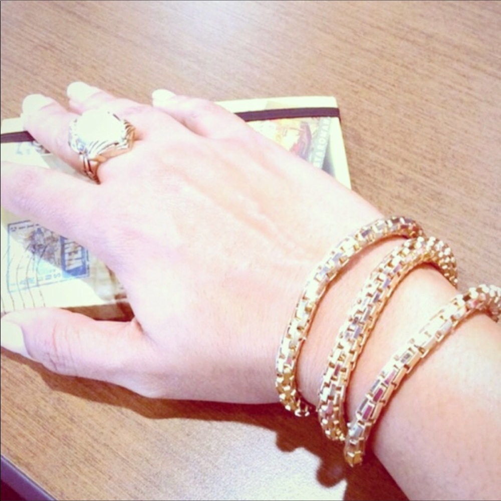 Three Fashion Gold Bangles - Picture 3 of 3